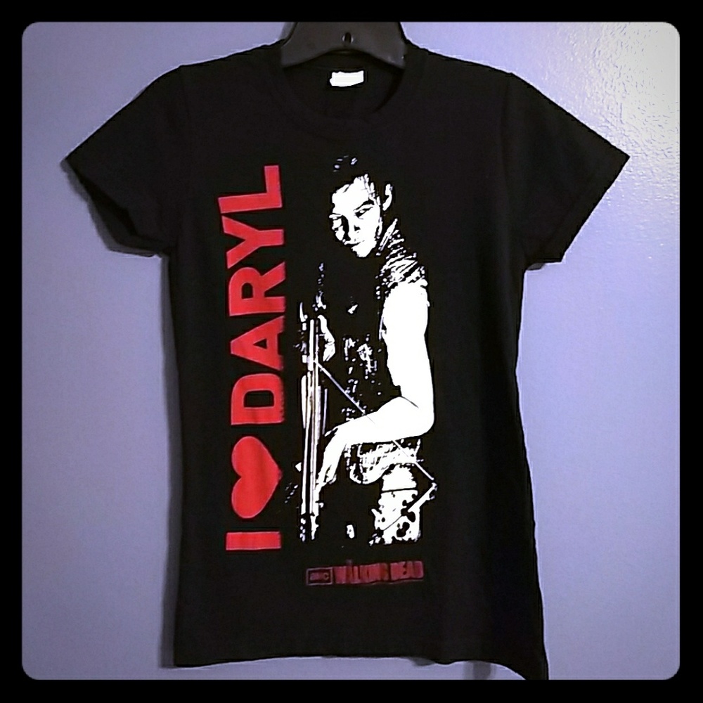 Walking Dead I Heart Daryl Graphic T-shirt